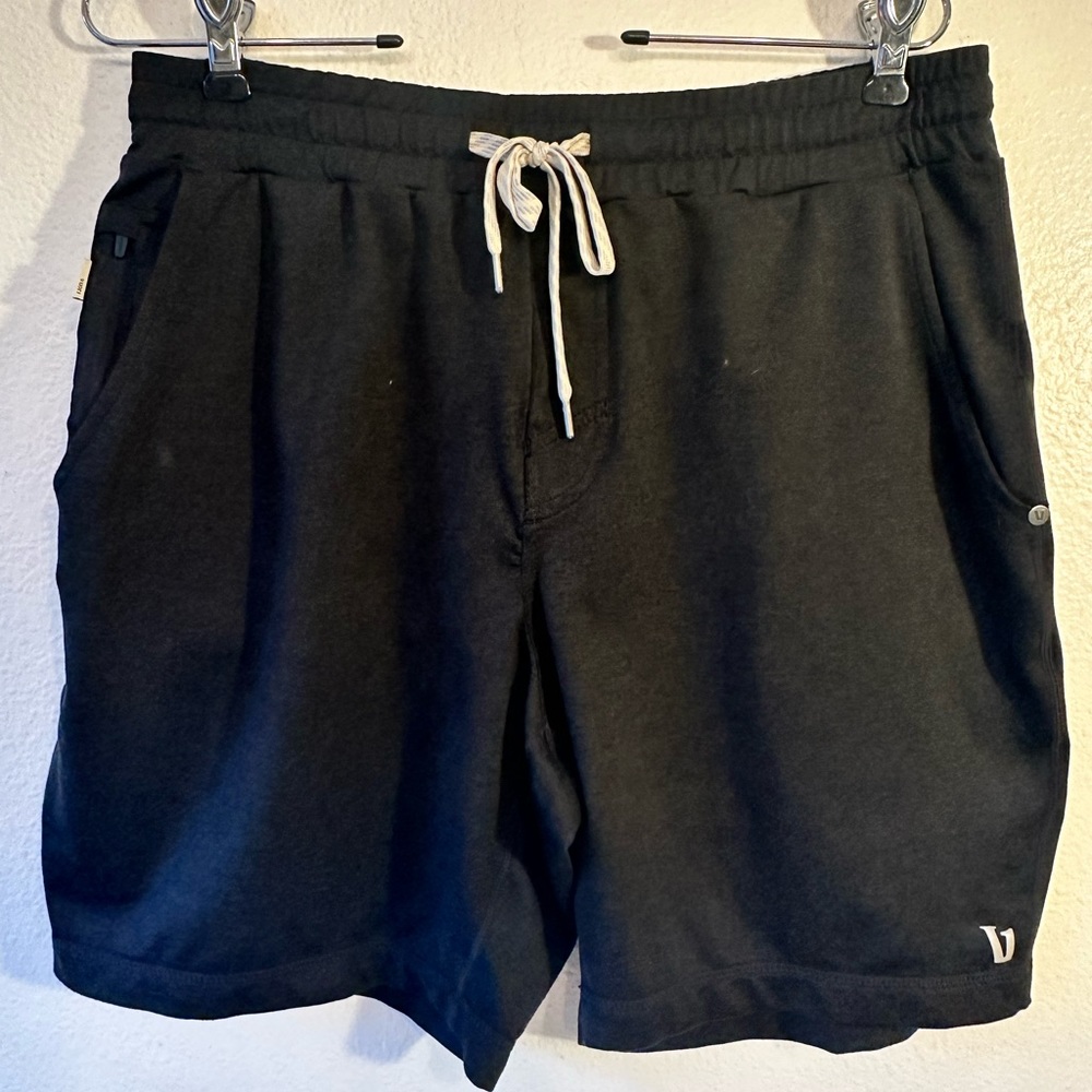 Vuori Black Men's Drawstring Shorts